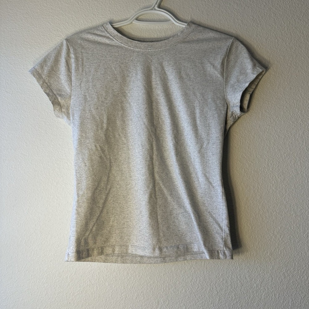 Sugarkiss Women's Gray Short Sleeve T Shirt Size Medium Soft Stretch Tee